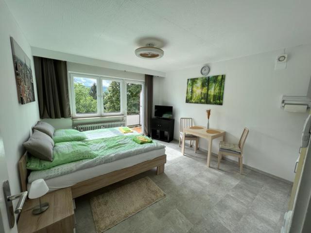 Ruhiges Und Klimatisiertes Apartment Stuttgart Eksteriør bilde