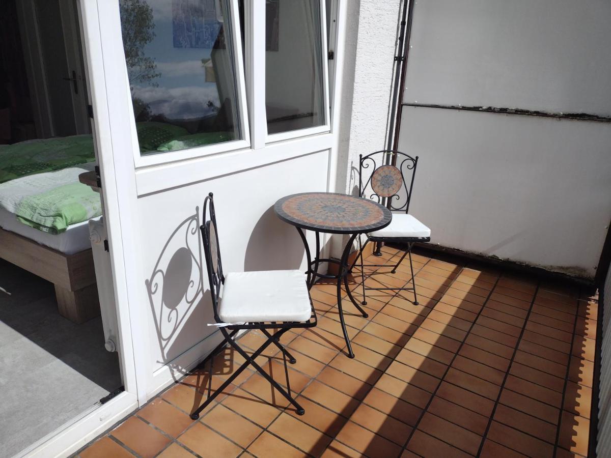 Ruhiges Und Klimatisiertes Apartment Stuttgart Eksteriør bilde