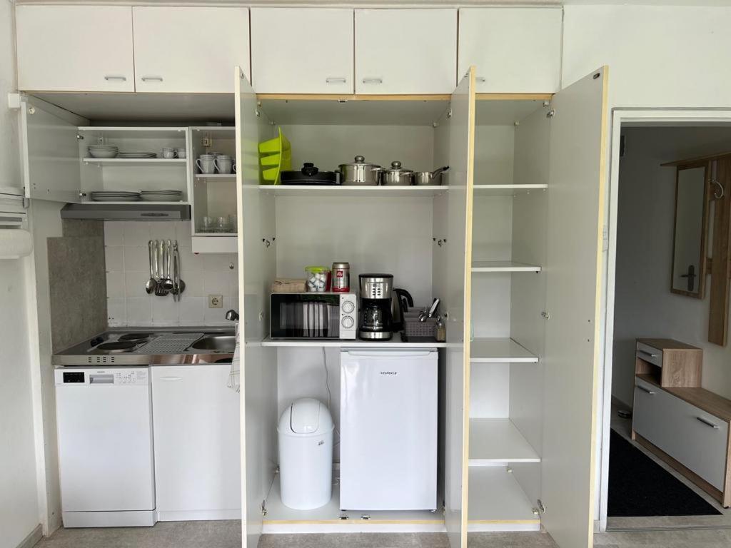 Ruhiges Und Klimatisiertes Apartment Stuttgart Eksteriør bilde
